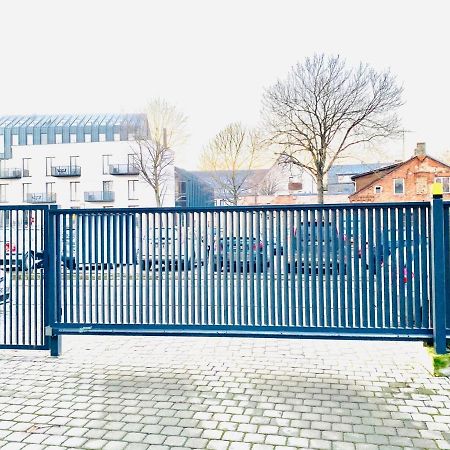 Modern 1Bd Apartment In Old Town By Hostlovers Каунас Екстериор снимка