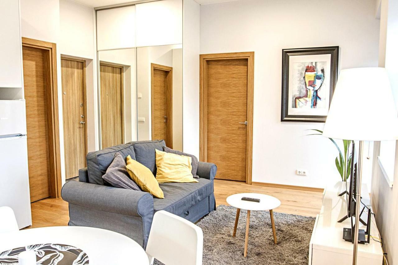 Modern 1Bd Apartment In Old Town By Hostlovers Каунас Екстериор снимка