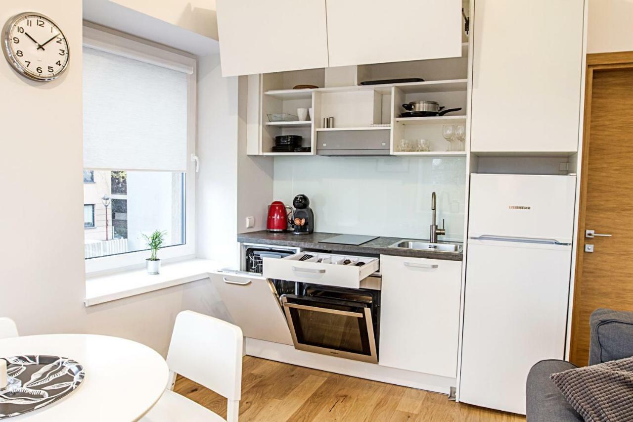 Modern 1Bd Apartment In Old Town By Hostlovers Каунас Екстериор снимка